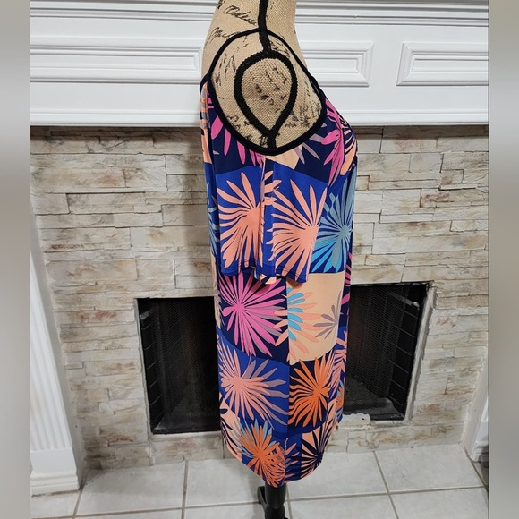 Trina Turk 60s 70s vibes floral Viola Cold Shoulder Dress coverup size 2 - Picture 4 of 8